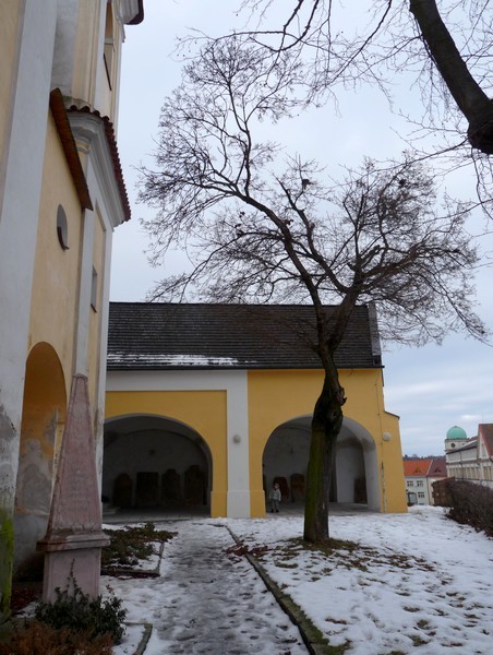 kaple-dvorek