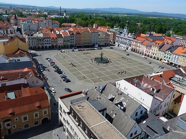 den4-cb-namesti